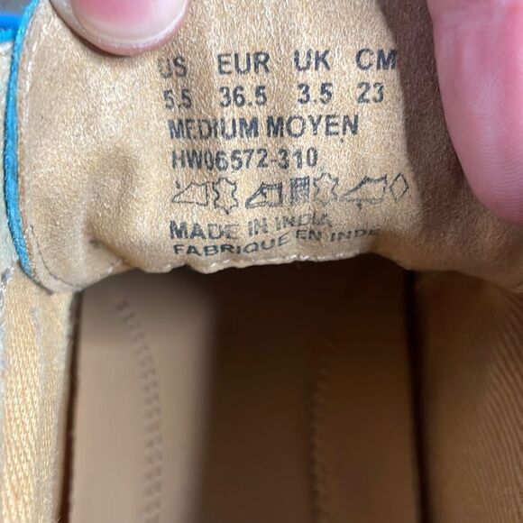 Hush Puppies "Bailey" Turquoise Suede Chukka Boots sz US 5.5 - Picture 5 of 12